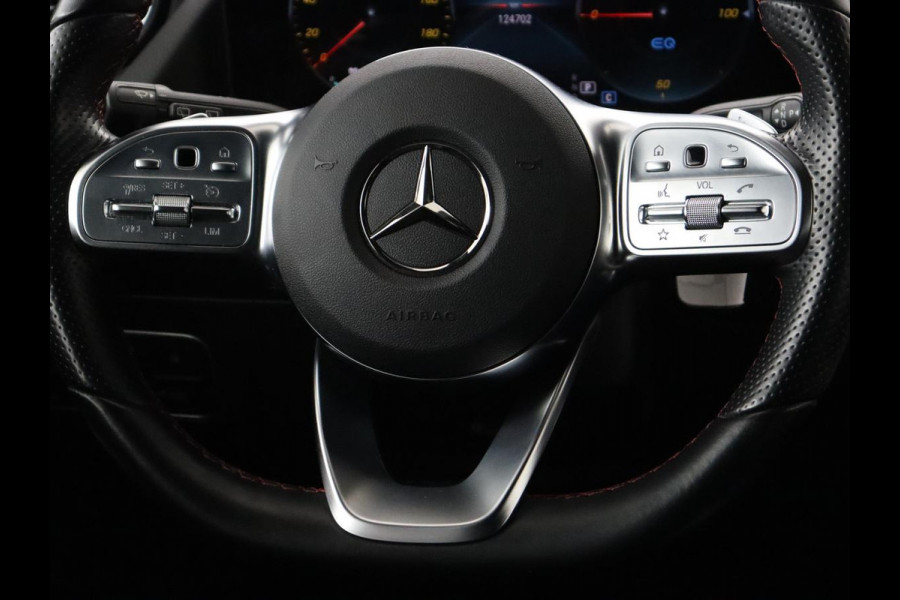 Mercedes-Benz EQA 250 AMG 67kWh | Trekhaak | Carplay | Head-Up | Stoelverwarming | Memory | Keyless | Navigatie | Leder/Alcantara | Sfeerverlichting | Widescreen | Full LED | Park Assist