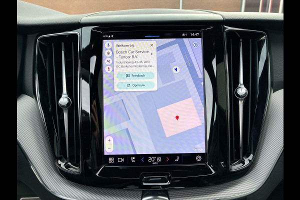 Volvo XC60 2.0 T6 Plug-in hybrid AWD R-Design Long Range SOH 93% | Skyroof | 20" Lmv | Sportstoelen | Stoel-stuurverwaming | A-Cam