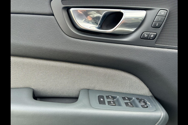 Volvo XC60 2.0 T6 Plug-in hybrid AWD R-Design Long Range SOH 93% | Skyroof | 20" Lmv | Sportstoelen | Stoel-stuurverwaming | A-Cam