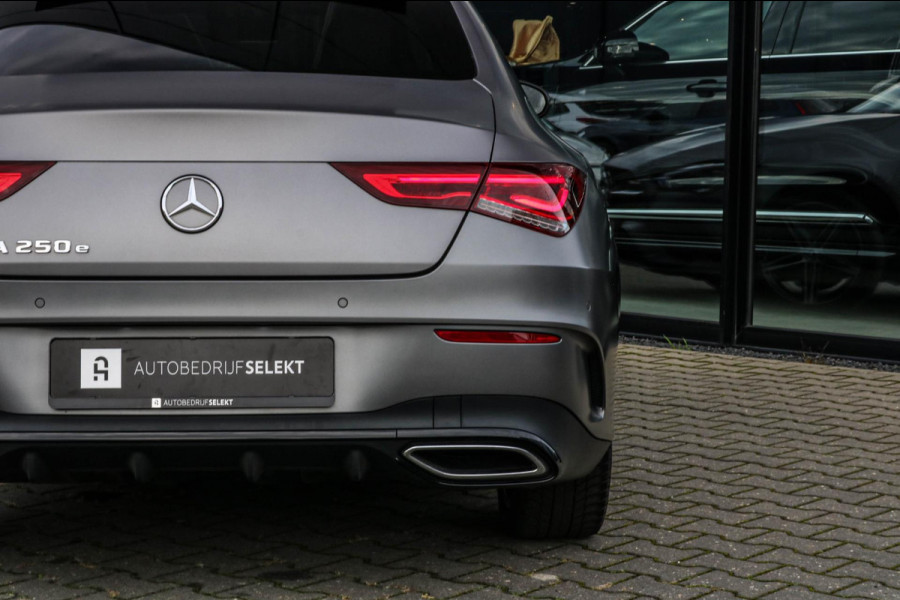 Mercedes-Benz CLA-Klasse 250 e AMG - PANO - MATGRIJS - SFEER - CAMERA