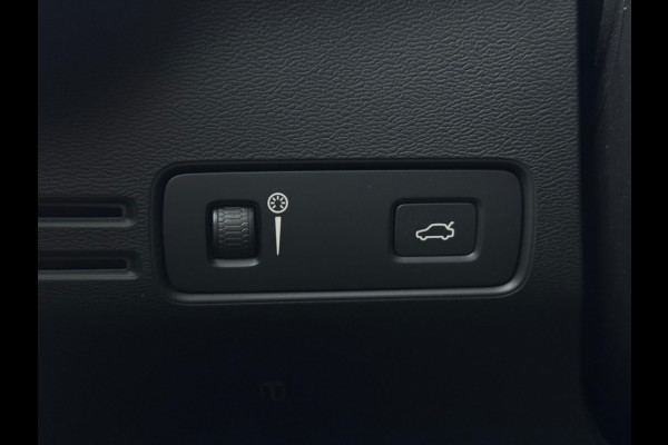 Volvo XC40 1.5 T3 Momentum M2019 LAGE KM 1e EIG NAVI PDC SPORTVELGEN CR CON