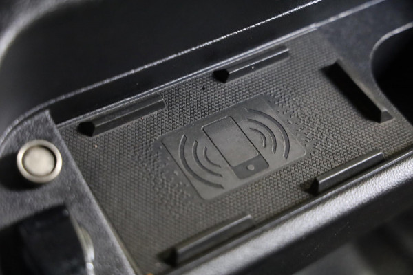 Renault Master T35 2.3 dCi 150PK L2/H2 CAMERA NAVI AIRCO TREKHAAK PDC CRUISE CONTROL LEASE V/A € 134,- p.m. INRUIL MOGELIJK