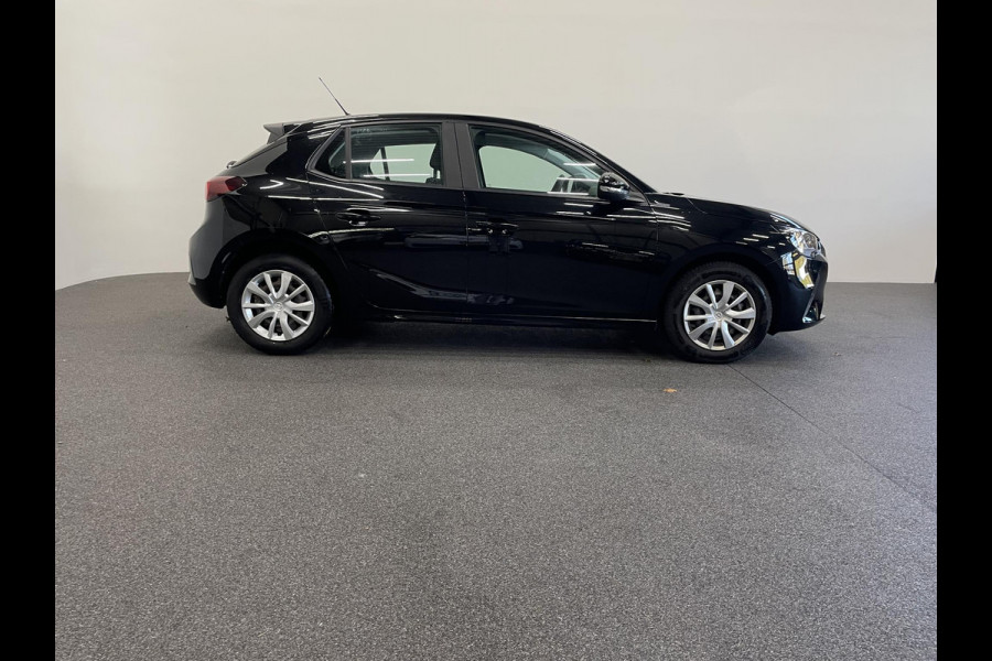 Opel Corsa 1.2 Edition Navigatie Apple Carplay/Android Auto Camera Parkeersensoren Cruise Control Airco