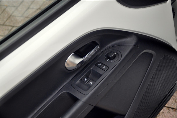 Volkswagen up! 1.0 BMT move up! | Airco | Bluetooth | Dealeronderhouden