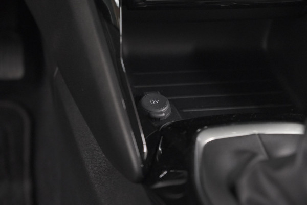 Peugeot 208 PureTech 100 Allure | 360 Camera | Adaptieve Cruise Control | Dodehoekdetectie | Navigatie