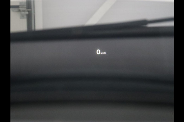 BMW 2 Serie Gran Tourer 216i Luxury Line 7-persoons | Trekhaak | Stoelverwarming | Leder | Head-Up | Camera | Navigatie | Full LED | Park Assist | Sfeerverlichting | Climate control | Getint glas