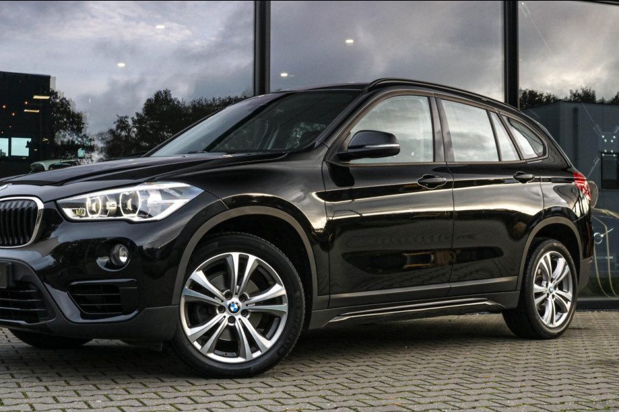 BMW X1 SDrive18i - LED - AUTOMAAT - DEALER ONDERHOUDEN