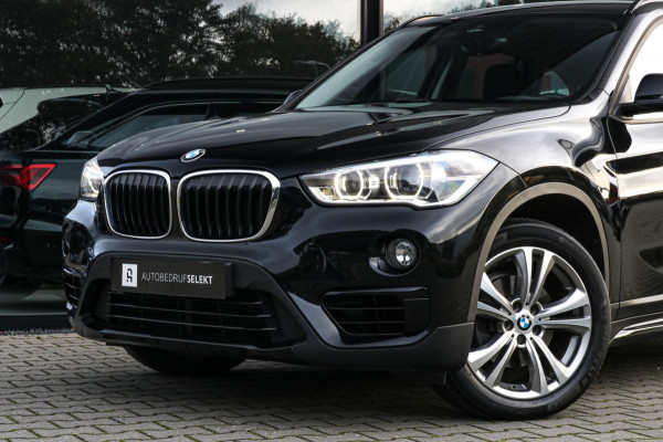 BMW X1 SDrive18i - LED - AUTOMAAT - DEALER ONDERHOUDEN