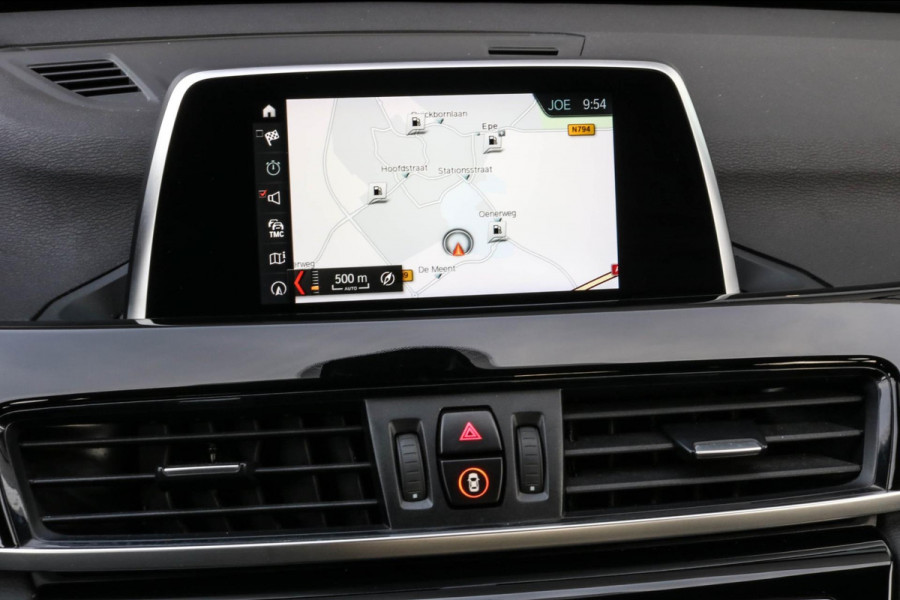 BMW X1 SDrive18i - LED - AUTOMAAT - DEALER ONDERHOUDEN