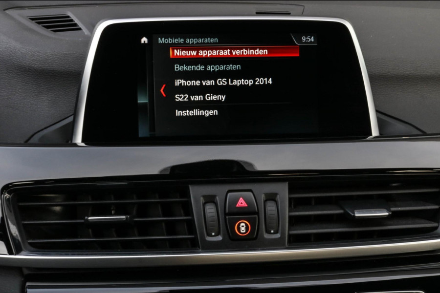 BMW X1 SDrive18i - LED - AUTOMAAT - DEALER ONDERHOUDEN