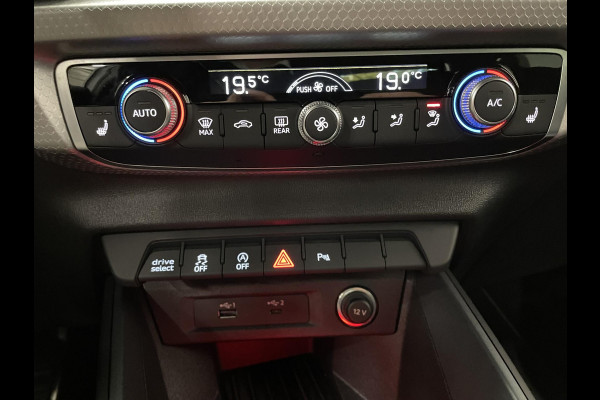 Audi A1 Sportback 2.0T 200 pk Aut. 40 TFSI S Line S-Line Interieur + Alcantara Full LED PDC VA+ Camera Cruise Control 17" Navi Virtual Cockpit