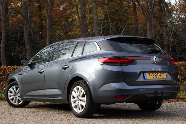 Renault MEGANE Estate 1.3 TCe 140 Equilibre | Trekhaak | Navi | Carplay |