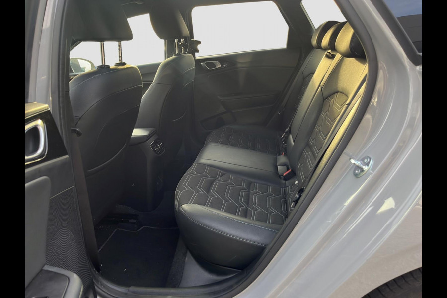 Kia Ceed Sportswagon 1.0 T-GDi Design Edition | JBL | Stoel- en Stuurverwarming | Lane Assist | Dode Hoek Assistentie |