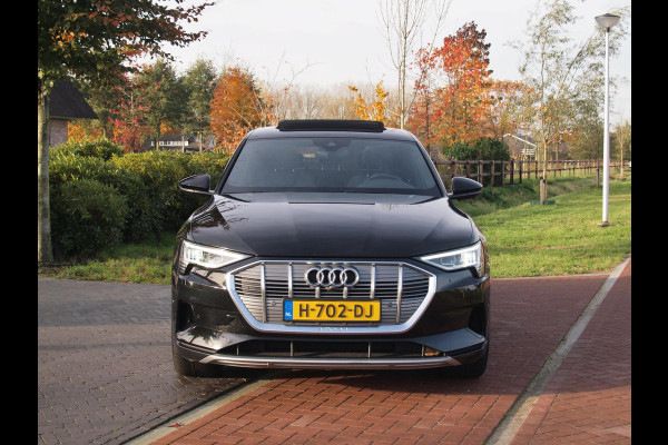 Audi e-tron e-tron 55 quattro advanced 95 kWh | S-line | Panoramadak | Bang & Olufsen | Camera | Apple Carplay |