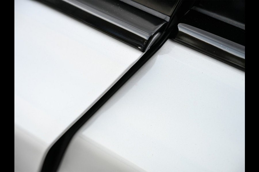 BMW 7 Serie 745e HIGH EXECUTIVE | M-SPORT | COMFORT ACCESS | STOELMASSAGE | ACTIVE CRUISE | ALCANTARA | HEAD-UP | DISPLAY KEY | LEDER | HARM