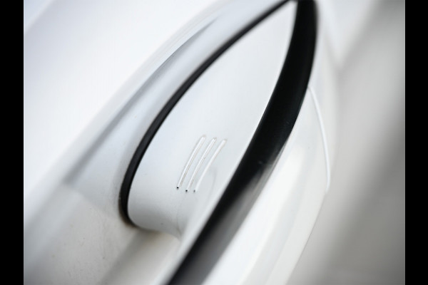 BMW 7 Serie 745e HIGH EXECUTIVE | M-SPORT | COMFORT ACCESS | STOELMASSAGE | ACTIVE CRUISE | ALCANTARA | HEAD-UP | DISPLAY KEY | LEDER | HARM