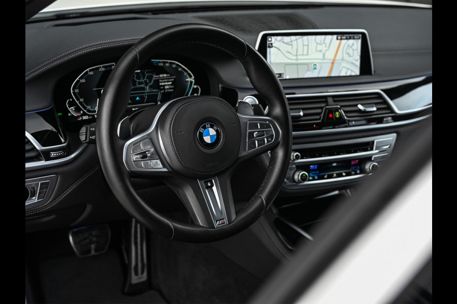 BMW 7 Serie 745e HIGH EXECUTIVE | M-SPORT | COMFORT ACCESS | STOELMASSAGE | ACTIVE CRUISE | ALCANTARA | HEAD-UP | DISPLAY KEY | LEDER | HARM