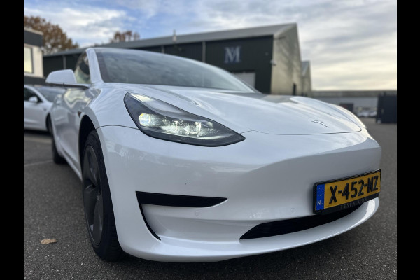 Tesla Model 3 Standard RWD Plus 60 kWh AUTOPILOT | AFNEEMBARE TREKHAAK | RIJKLAAR GELEVERD MET 12 MND BOVAG GARANTIE