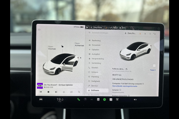Tesla Model 3 Standard RWD Plus 60 kWh AUTOPILOT | AFNEEMBARE TREKHAAK | RIJKLAAR GELEVERD MET 12 MND BOVAG GARANTIE