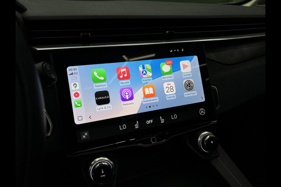 Lynk & Co 01 1.5 PHEV Mat Grijs | Pano | Trekhaak | NAP