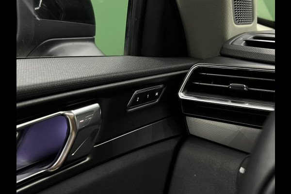 Lynk & Co 01 1.5 PHEV Mat Grijs | Pano | Trekhaak | NAP