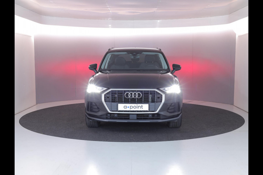 Audi Q3 45 TFSI e Business Edition 245 pk S-tronic| Navigatie | Parkeersensoren | Achteruitrijcamera | Stoelverwarming | Apple Carplay/Android Auto |