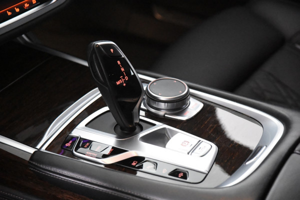 BMW 7 Serie 745Le xDrive High Executive *FULL OPTIONS*