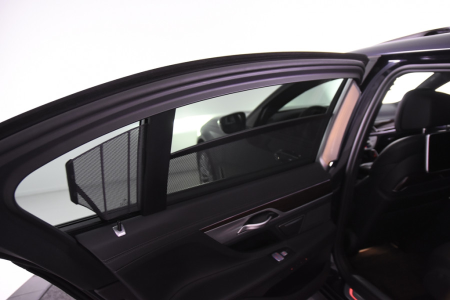 BMW 7 Serie 745Le xDrive High Executive *FULL OPTIONS*