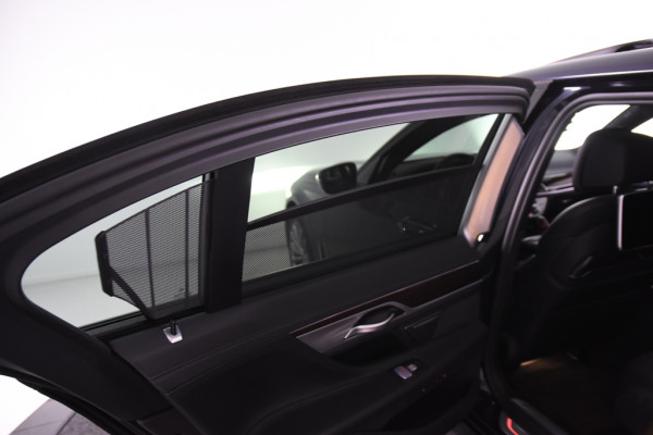 BMW 7 Serie 745Le xDrive High Executive *FULL OPTIONS*