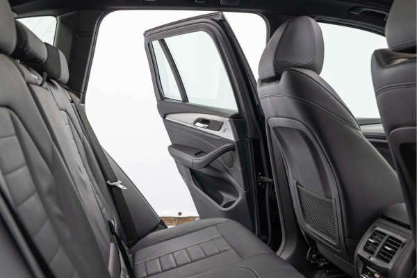 BMW X3 xDrive30d High Executive Pano 20'' M-Pakket ACC Trekhaak