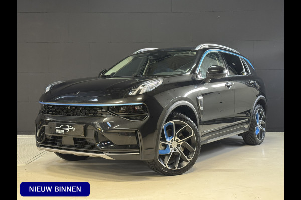 Lynk & Co 01 1.5 | Panoramadak | Adaptive cruise | Camera | Stoelverwarming | Carplay | Sfeerverlichting