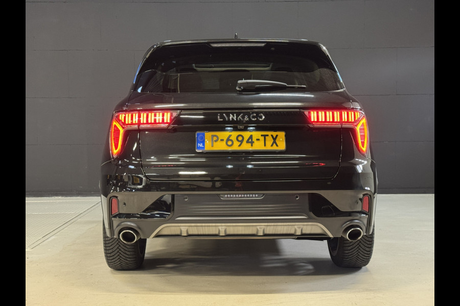 Lynk & Co 01 1.5 | Panoramadak | Adaptive cruise | Camera | Stoelverwarming | Carplay | Sfeerverlichting