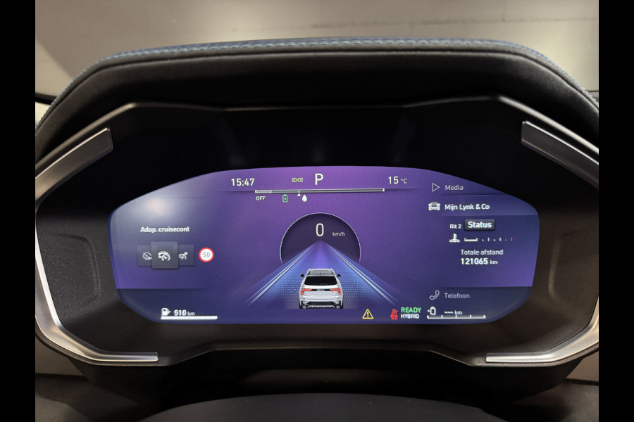 Lynk & Co 01 1.5 | Panoramadak | Adaptive cruise | Camera | Stoelverwarming | Carplay | Sfeerverlichting