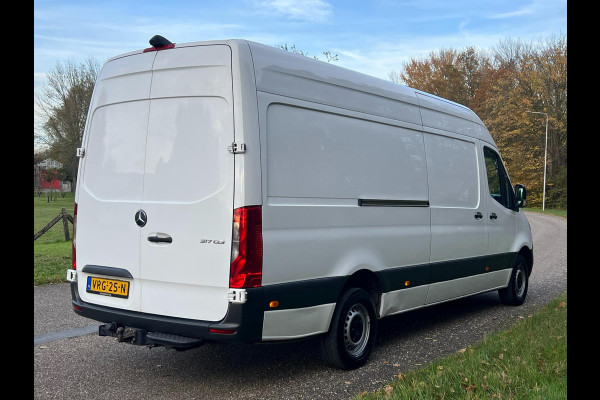 Mercedes-Benz Sprinter 317 1.9 CDI L3H2 / 3-zits / Trekhaak / Navi