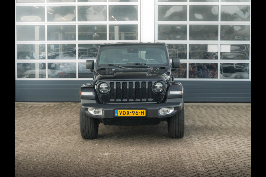 Jeep Wrangler Unlimited 2.0T Sahara | Grijs kenteken | Stoel-/Stuurverwarming | Navi |  Adapt. Cruise | Clima | Camera | Leder | Keyless | 20" Velgen