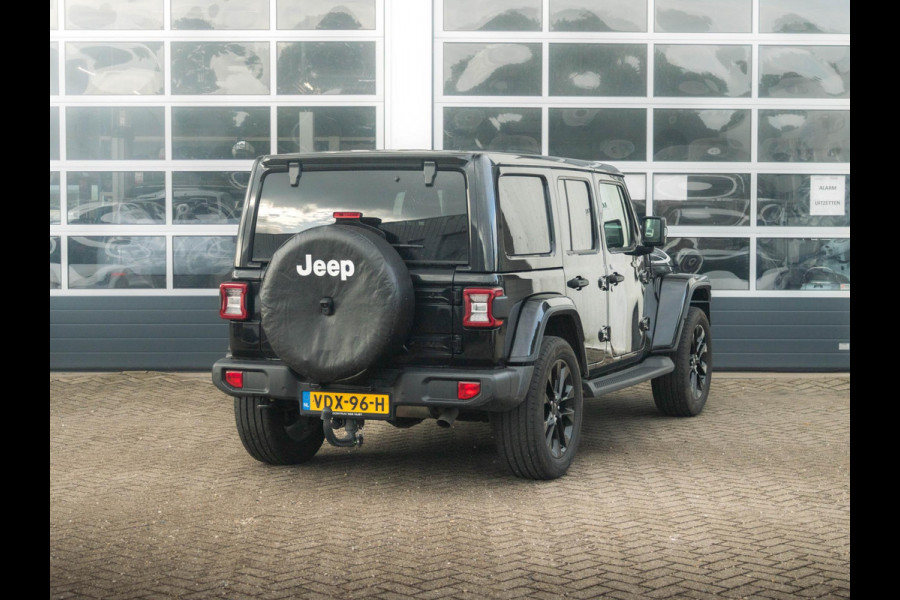 Jeep Wrangler Unlimited 2.0T Sahara | Grijs kenteken | Stoel-/Stuurverwarming | Navi |  Adapt. Cruise | Clima | Camera | Leder | Keyless | 20" Velgen