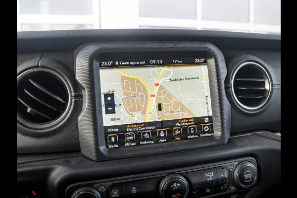 Jeep Wrangler Unlimited 2.0T Sahara | Grijs kenteken | Stoel-/Stuurverwarming | Navi |  Adapt. Cruise | Clima | Camera | Leder | Keyless | 20" Velgen