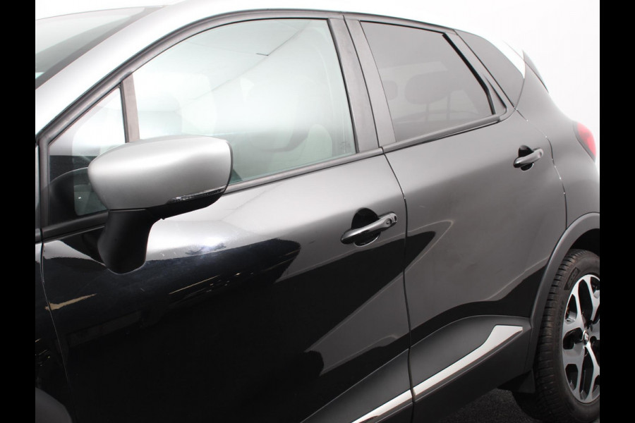 Renault Captur 0.9 TCe Intens | Navigatie | Climate Control | Parkeer Sensoren | Bluetooth | Cruise control | Lichtmetalen Velgen