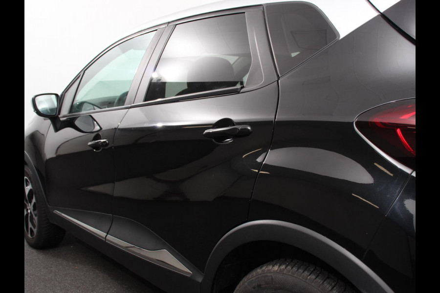 Renault Captur 0.9 TCe Intens | Navigatie | Climate Control | Parkeer Sensoren | Bluetooth | Cruise control | Lichtmetalen Velgen