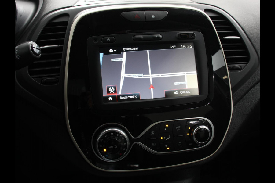 Renault Captur 0.9 TCe Intens | Navigatie | Climate Control | Parkeer Sensoren | Bluetooth | Cruise control | Lichtmetalen Velgen