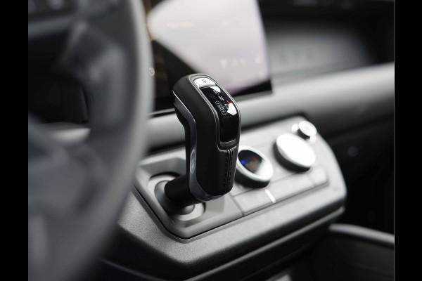 Land Rover Defender P400e 110 X-Dynamic HSE | Urban - Pano - Trekhaak - HUD