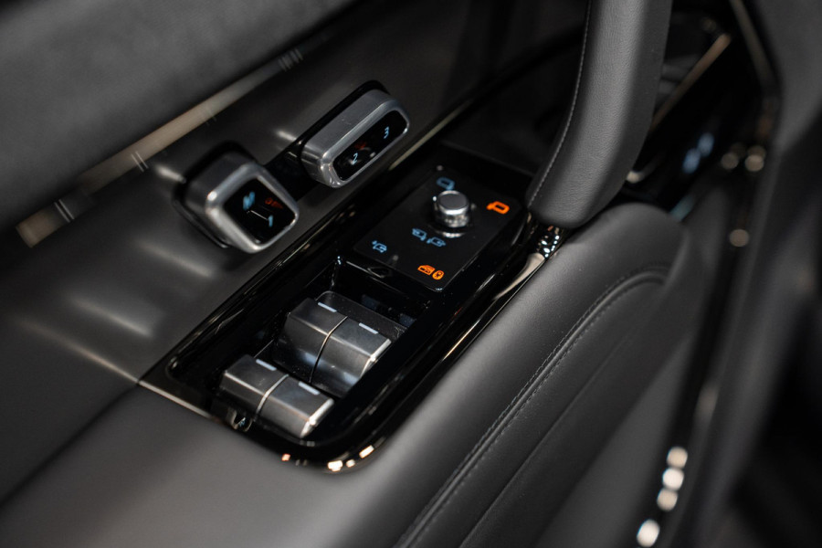 Land Rover Range Rover Sport 3.0 P460e SE PHEV *Meridian / Panorama / Stoelventilatie / Surround-View / Memory / Keyless*