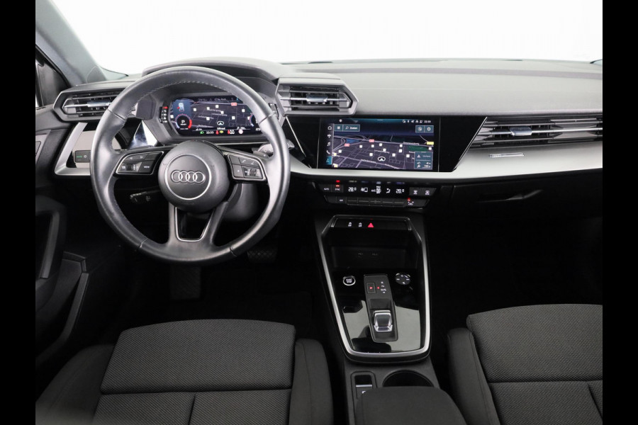 Audi A3 Sportback 30 TFSI Business edition 110 PK S-Tronic |  Navigatie | Parkeersensoren | LED koplampen |