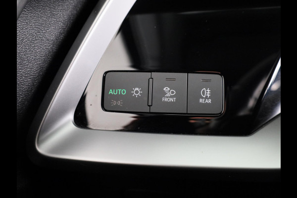 Audi A3 Sportback 30 TFSI Business edition 110 PK S-Tronic |  Navigatie | Parkeersensoren | LED koplampen |