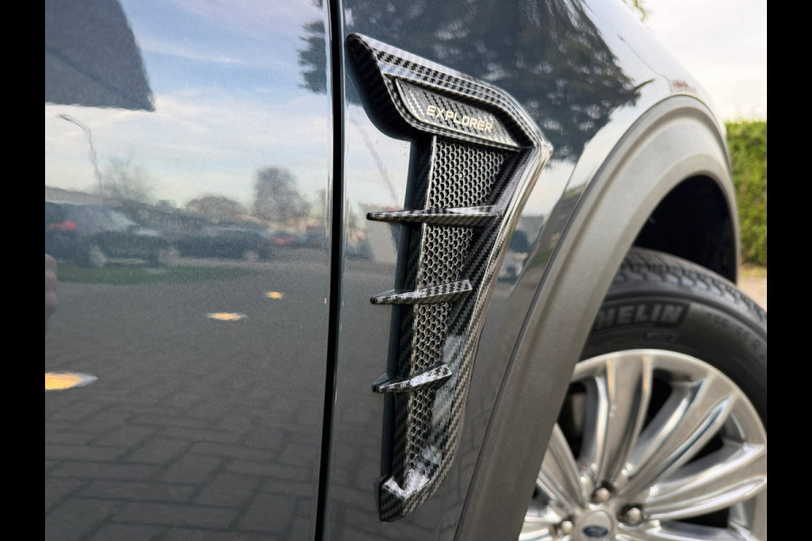 Ford Explorer 3.0 V6 EcoBoost PHEV Platium 7p - Automaat - Panodak - Leder - Navi - Trekhaak