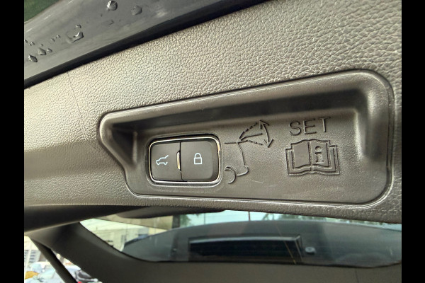 Ford Explorer 3.0 V6 EcoBoost PHEV Platium 7p - Automaat - Panodak - Leder - Navi - Trekhaak