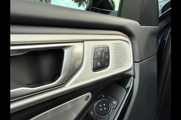Ford Explorer 3.0 V6 EcoBoost PHEV Platium 7p - Automaat - Panodak - Leder - Navi - Trekhaak