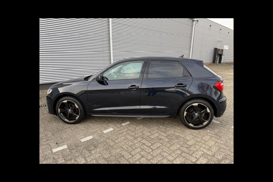 Audi A1 SPORTBACK 25 TFSI Pro Line,Automaat, Navigatie,virtueel Dash, Carplay/Andriod, Parkeersensoren,