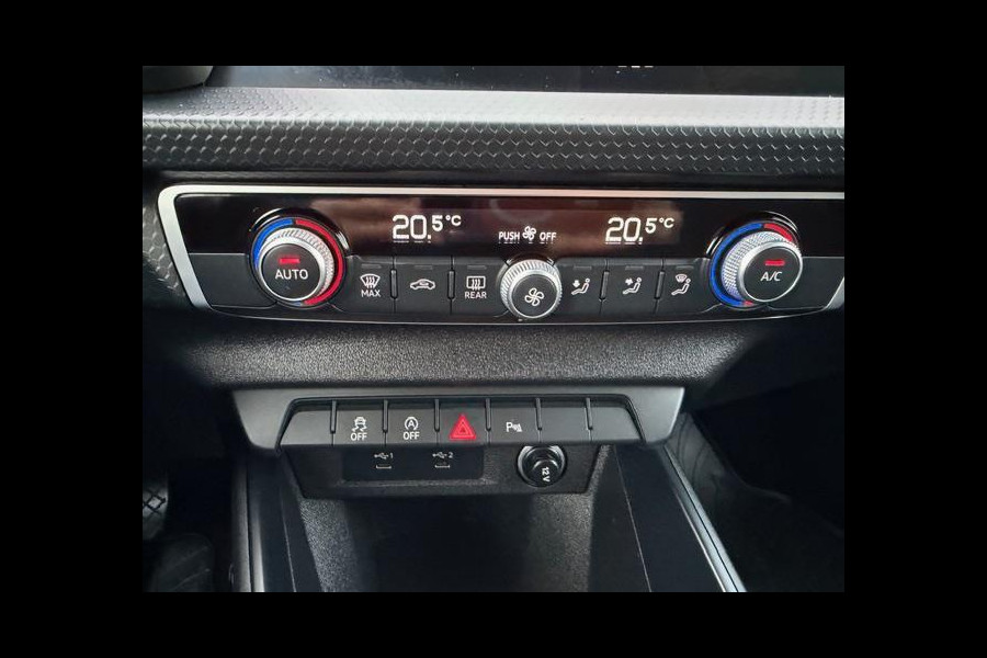 Audi A1 SPORTBACK 25 TFSI Pro Line,Automaat, Navigatie,virtueel Dash, Carplay/Andriod, Parkeersensoren,