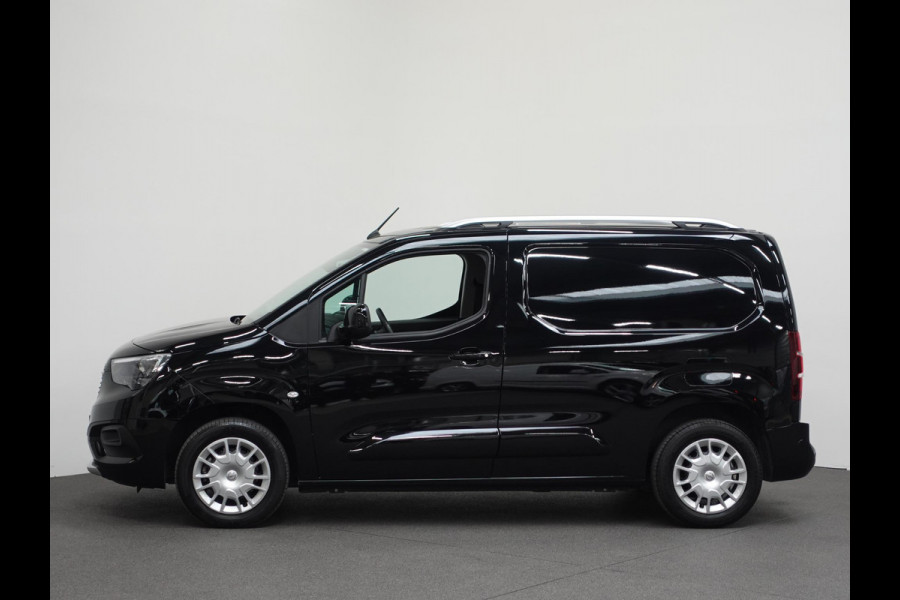 Opel Combo 1.5D 130pk Automaat L1H1 Edition | Navigatie | Apple Carplay/Android Auto | Parkeer sensoren | DAB | Airco | Dakrails | Trekhaak | Lat om lat laadruimte